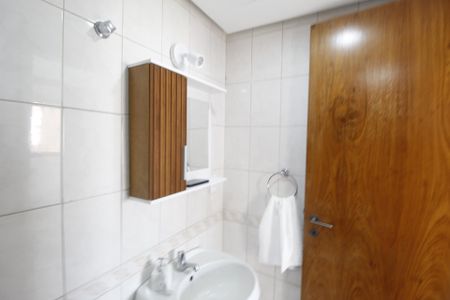 Apartamento à venda com 82m², 2 quartos e 2 vagasBanheiro