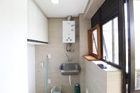 Apartamento à venda com 82m², 2 quartos e 2 vagasÁrea de Serviço