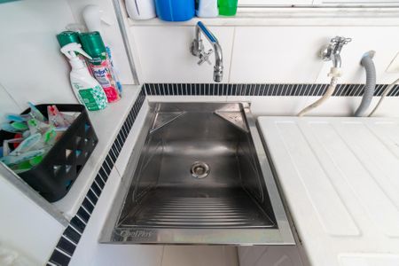 Apartamento para alugar com 85m², 3 quartos e 1 vagaÁrea de Serviço