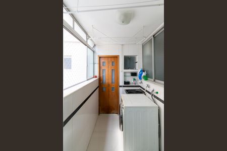 Apartamento para alugar com 85m², 3 quartos e 1 vagaÁrea de Serviço