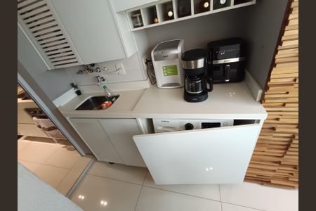 Apartamento à venda com 68m², 2 quartos e 1 vaga Apartamento à venda com 68m², 2 quartos e 1 vagaÁrea de Serviço