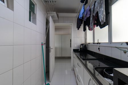 Apartamento à venda com 117m², 3 quartos e 2 vagasÁrea de Serviço