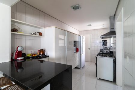 Apartamento à venda com 117m², 3 quartos e 2 vagasCozinha