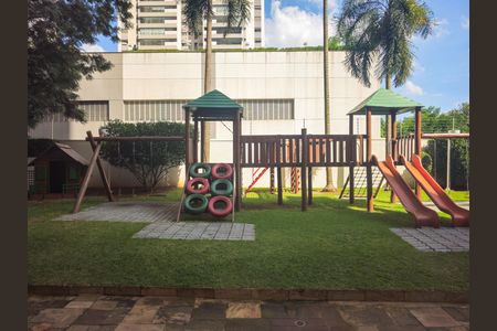 Apartamento à venda com 117m², 3 quartos e 2 vagasÁrea comum - Playground