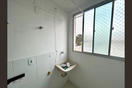 Apartamento à venda com 43m², 2 quartos e 1 vaga Apartamento à venda com 43m², 2 quartos e 1 vagaÁrea de Serviço