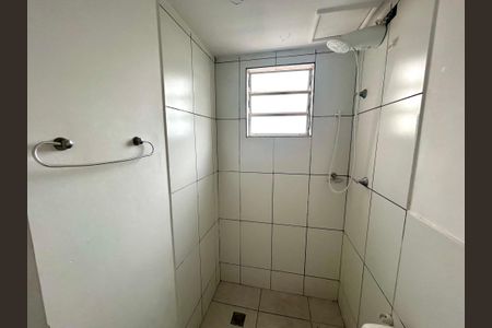 Apartamento à venda com 43m², 2 quartos e 1 vaga Apartamento à venda com 43m², 2 quartos e 1 vagaBanheiro