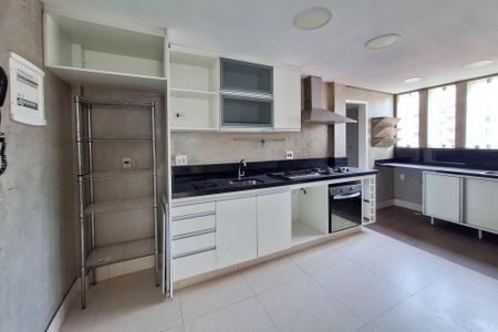 Apartamento à venda com 110m², 3 quartos e 1 vaga Apartamento à venda com 110m², 3 quartos e 1 vagaCozinha