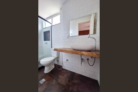 Apartamento à venda com 110m², 3 quartos e 1 vaga Apartamento à venda com 110m², 3 quartos e 1 vagaBanheiro da Suíte 1