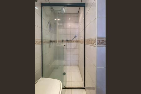 Apartamento à venda com 61m², 2 quartos e 1 vaga Apartamento à venda com 61m², 2 quartos e 1 vagaBanheiro