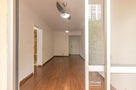 Apartamento à venda com 61m², 2 quartos e 1 vaga Apartamento à venda com 61m², 2 quartos e 1 vagaVaranda da Sala