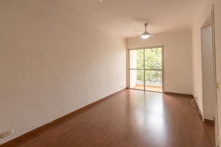 Sala de apartamento à venda com 2 quartos, 61m² em Moema, São Paulo