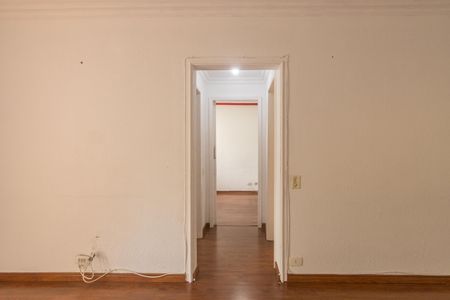 Corredor de apartamento à venda com 2 quartos, 61m² em Moema, São Paulo