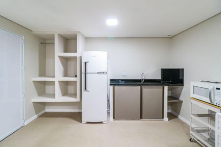 Studio de kitnet/studio para alugar com 1 quarto, 20m² em Vila Morse, São Paulo