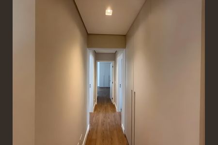 Corredor de apartamento para alugar com 3 quartos, 226m² em Jardim Paulista, São Paulo