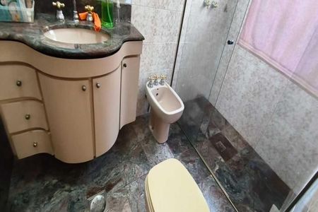 Casa à venda com 380m², 5 quartos e 4 vagas