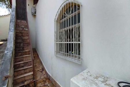 Casa à venda com 380m², 5 quartos e 4 vagas