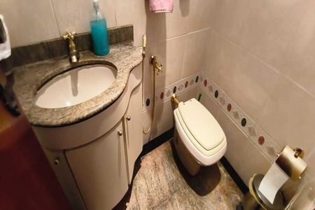 Casa à venda com 380m², 5 quartos e 4 vagas