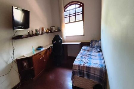 Casa à venda com 380m², 5 quartos e 4 vagas