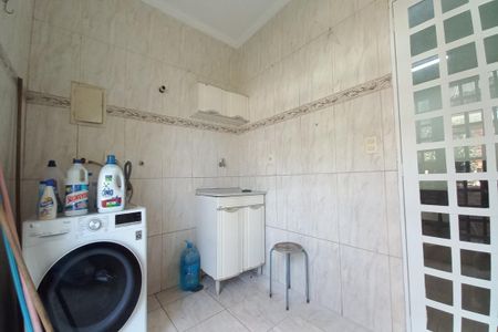 Casa para alugar com 480m², 3 quartos e 2 vagas Casa para alugar com 480m², 3 quartos e 2 vagasÁrea de Serviço