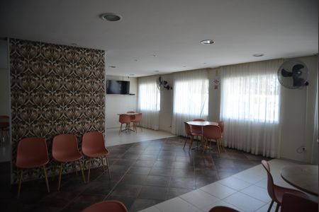 Apartamento para alugar com 56m², 2 quartos e 1 vagaÁrea comum - Salão de festas