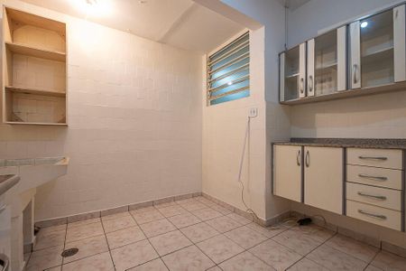 Apartamento para alugar com 77m², 1 quarto e sem vaga Apartamento para alugar com 77m², 1 quarto e sem vagaCozinha