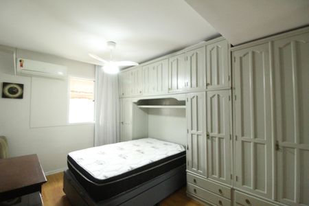 Apartamento à venda com 68m², 2 quartos e 1 vagaQuarto 2