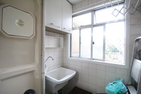 Apartamento à venda com 68m², 2 quartos e 1 vagaÁrea de serviço