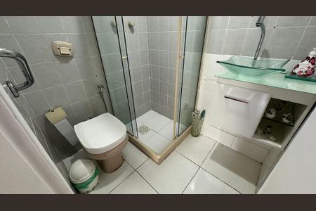 Apartamento à venda com 102m², 2 quartos e 1 vagaBanheiro social