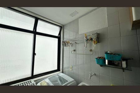 Apartamento à venda com 102m², 2 quartos e 1 vagaÁrea de Serviço