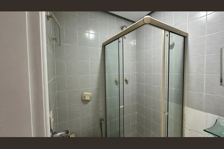 Apartamento à venda com 102m², 2 quartos e 1 vagaBanheiro social