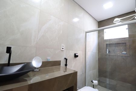 Casa para alugar com 180m², 4 quartos e 4 vagasBanheiro do Quarto 2