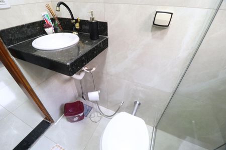 Casa para alugar com 180m², 4 quartos e 4 vagasBanheiro do Quarto 1