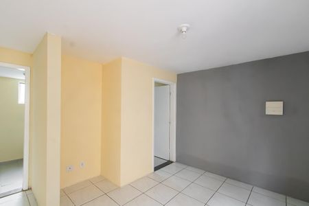 Sala de apartamento para alugar com 2 quartos, 52m² em Jardim Maringa, São Paulo
