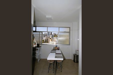 Apartamento à venda com 100m², 3 quartos e 2 vagasÁrea de Serviço