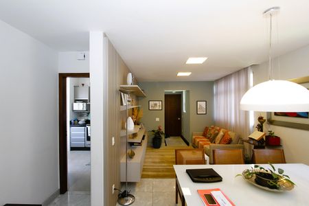 Apartamento à venda com 100m², 3 quartos e 2 vagasSala