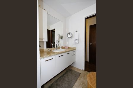 Apartamento à venda com 100m², 3 quartos e 2 vagasBanheiro Social