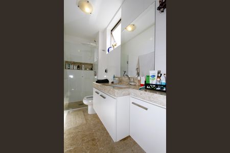 Apartamento à venda com 100m², 3 quartos e 2 vagasBanheiro da Suíte