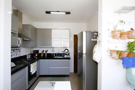 Apartamento à venda com 100m², 3 quartos e 2 vagasCozinha