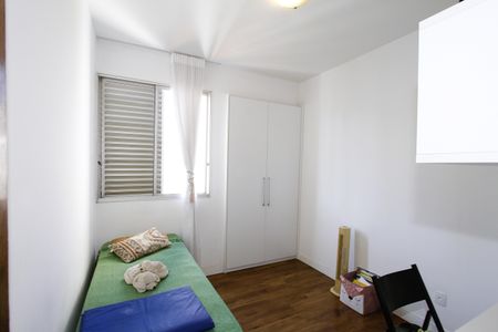 Apartamento à venda com 100m², 3 quartos e 2 vagasQuarto 1