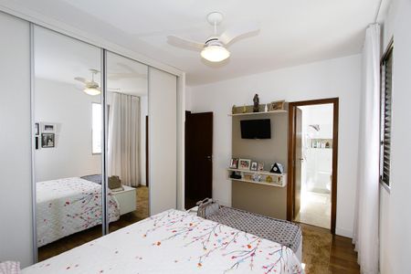 Apartamento à venda com 100m², 3 quartos e 2 vagasSuíte