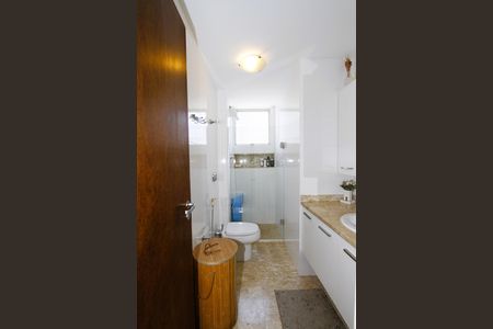 Apartamento à venda com 100m², 3 quartos e 2 vagasBanheiro Social