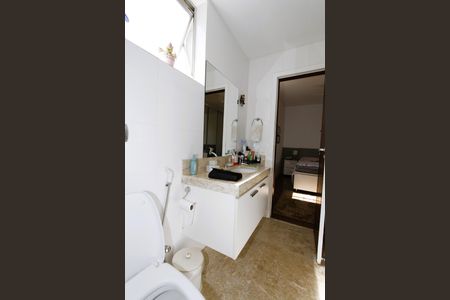 Apartamento à venda com 100m², 3 quartos e 2 vagasBanheiro da Suíte