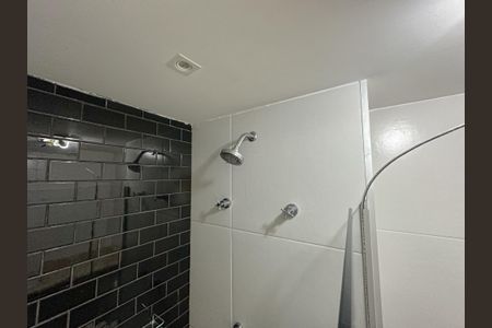 Apartamento à venda com 57m², 2 quartos e 1 vagaBanheiro Social