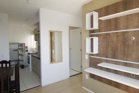 Sala de apartamento para alugar com 2 quartos, 49m² em Rubem Berta, Porto Alegre