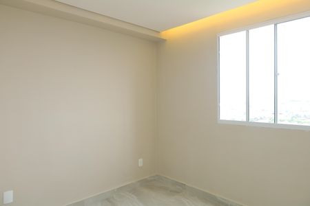 Quarto 2 de apartamento para alugar com 2 quartos, 43m² em Vila Princesa Isabel, São Paulo