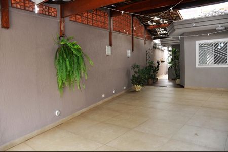 Casa à venda com 187m², 3 quartos e 4 vagasGaragem