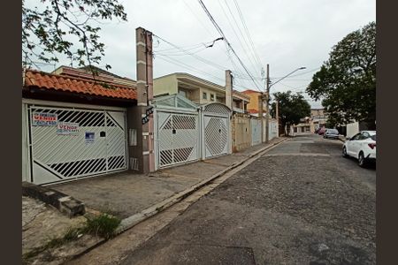 Casa à venda com 187m², 3 quartos e 4 vagasVista da Rua