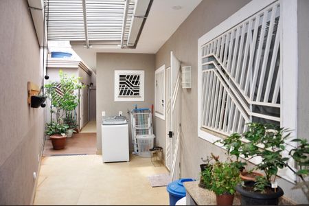 Casa à venda com 187m², 3 quartos e 4 vagas Área de Serviço