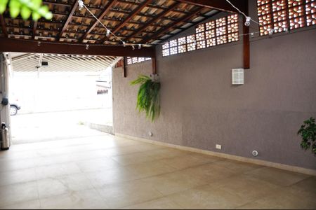 Casa à venda com 187m², 3 quartos e 4 vagasGaragem