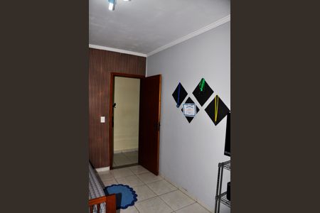 Casa à venda com 187m², 3 quartos e 4 vagasQuarto 2